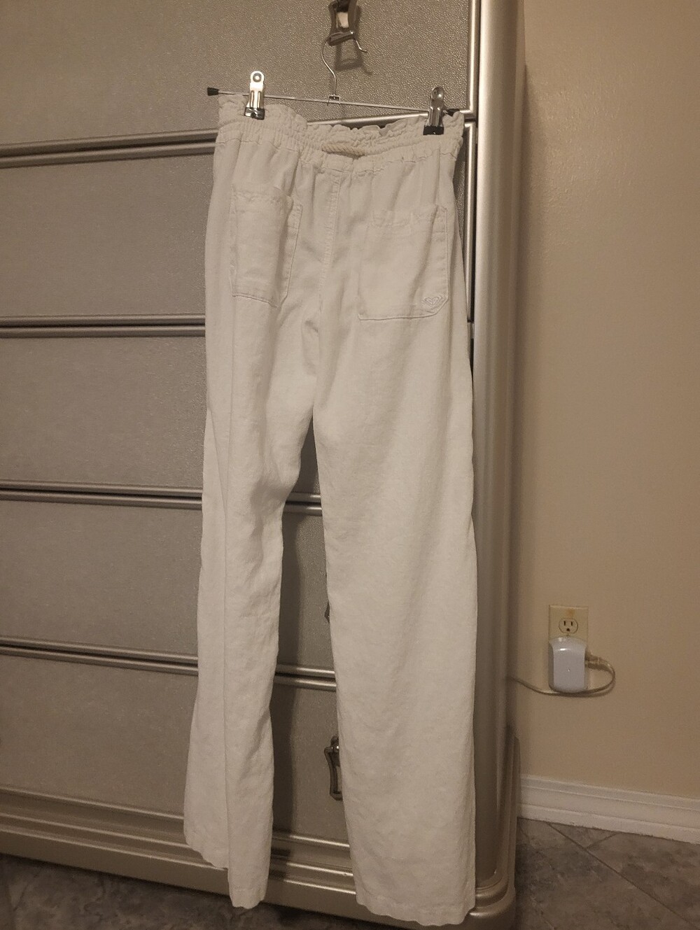ROXY White Drawstring Linen Pants - Picture 3 of 4